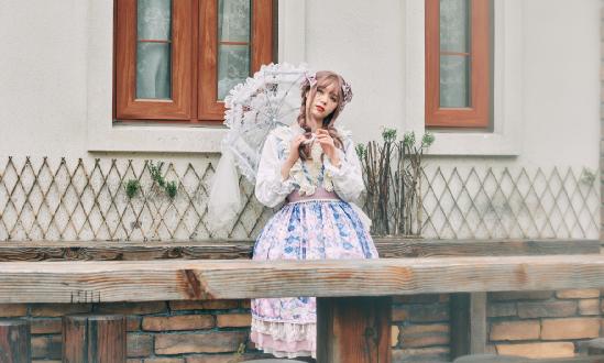 二次元服装消费人群调研 二次元服装行业市场分析