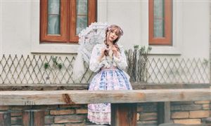 二次元服装消费人群调研 二次元服装行业市场分析