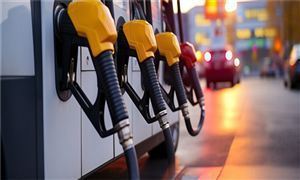 商务部：增发2023年成品油 非国营贸易进口允许量300万吨 成品油运输行业深度调研