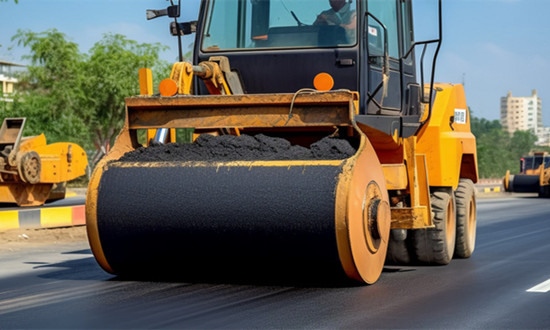 路面机械行业分析：智能化、电动化、国际化成为驱动行业发展的长期动力