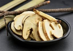 国内香料企业的集中度相对较低 全球香精香料市场规模的增长