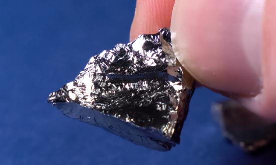 稀土新材料行业分析：湖南稀土新材料产业园项目总投资约100亿元