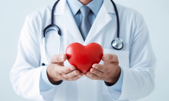 2024年健康保险行业发展现状及发展趋势