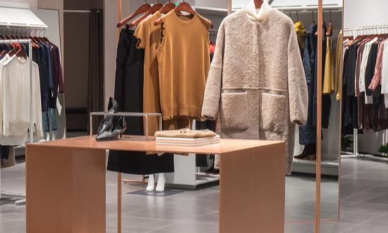 中老年女装流行趋势和前景分析：传统而单一的审美取向正在被抛弃，多元、个性的审美选择日益被接纳