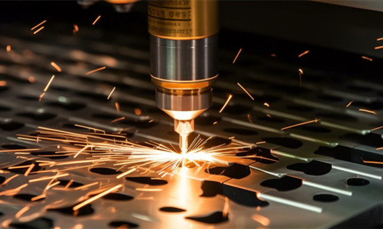 中国激光设备产业链上中下游结构及下游应用细分市场分析