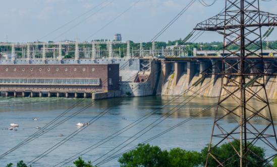 随着数字化、智能化等技术的应用，水电站将更加智能化、高效化和安全化
