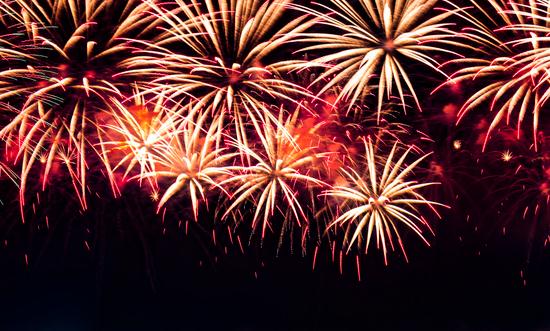 烟花行业现状及烟花行业产值占比：到2024年，烟花爆竹全产业链总产值增至500亿元