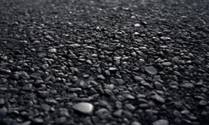 沥青行业发展趋势：环境友好型的沥青材料可能会得到更多的应用