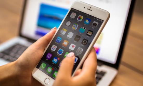 机构称华为鸿蒙将取代苹果iOS 手机操作系统研发有多难？未来手机操作系统行业前景分析