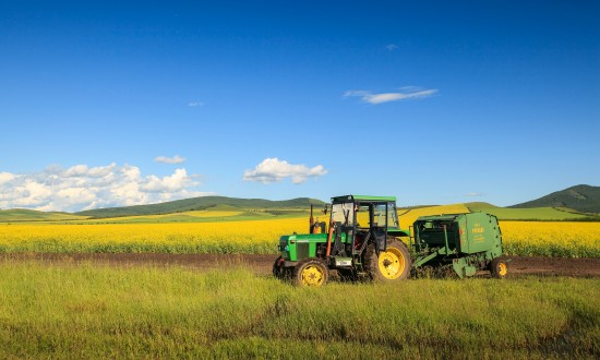 2024年拖拉机行业竞争格局分析及行业发展趋势