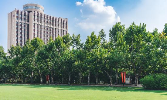 2024年职业学校产业现状及未来发展趋势分析报告