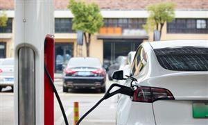 2024年新能源汽车行业竞争格局分析及发展趋势