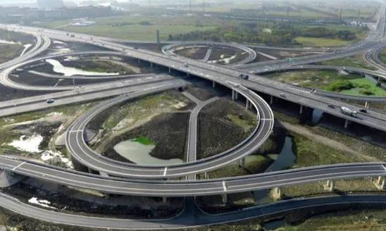 2024公路建设现状分析及发展趋势：加强重大交通工程加速推进