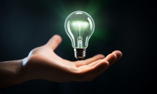 2024年中国智能灯泡行业竞争格局及发展趋势