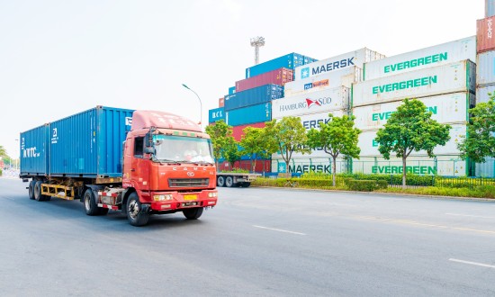 2024年中国重型卡车行业市场现状及竞争格局分析