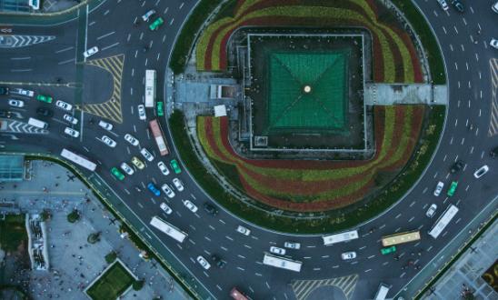 近几年来我国高速公路投资和建设热度持续上升  高速公路信息化、智能化建设正处于快速发展时期