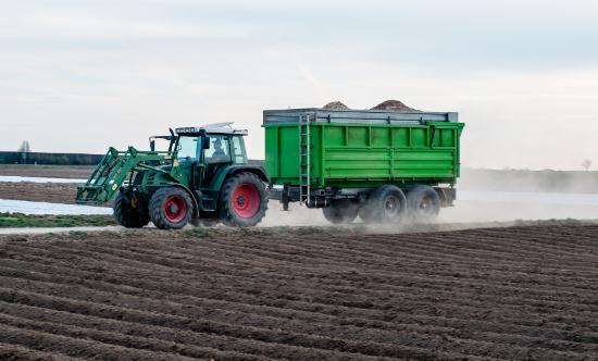 牵引车行业未来发展趋势 未来牵引车将会更加智能化、自动化