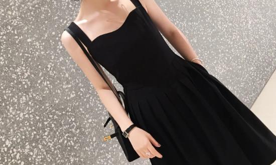 2024连衣裙行业深度调研与消费趋势