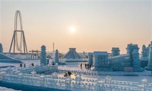 日薪1200元 这一职业冰雕师彻底火了 冰雪旅游行业发展前景展望分析报告