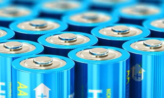 锂电池材料行业深度调研与投资：推进建设千亿级锂电产业集群