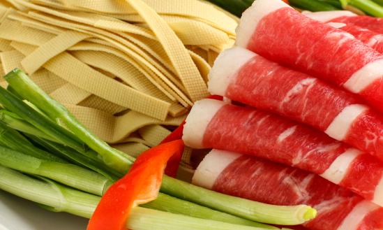 目前半成品菜这个赛道上的企业竞争格局还相当分散  半成品菜行业市场分析