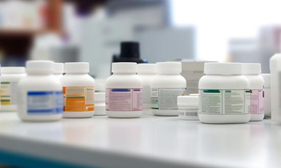 随着过敏性疾病的发病率不断上升   抗过敏药市场呈现出良好的发展前景