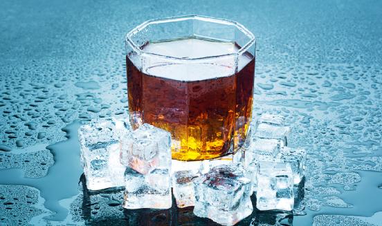 威士忌行业分析：白酒企业扎堆入局威士忌赛道 威士忌值得投资吗?