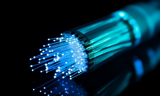 2024年光纤通信行业发展现状及重点企业分析