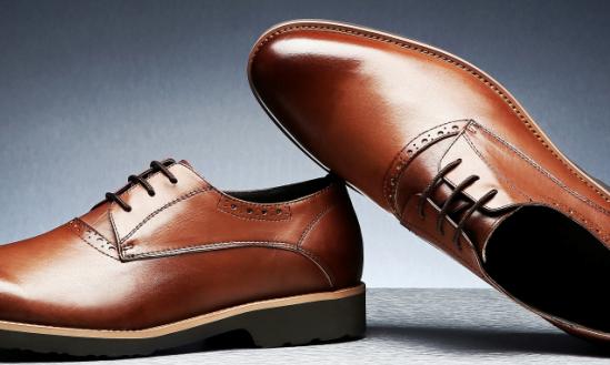 预计到2026年国内皮鞋行业将收缩至17亿双  此时较好的出路或是由中低端市场转向高端市场