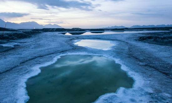 2023年青海省接待游客4476.35万人次 实现旅游总收入430.64亿元   青海省旅游行业市场分析