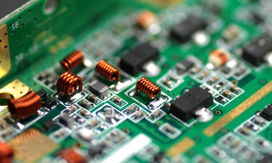 2024年国内半导体分立器件行业发展壁垒及行业竞争格局