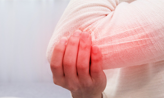 人工关节行业现状及前景分析：中长期来看国产关节头部企业仍有较大增长空间