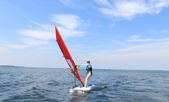 2024帆船运动行业发展现状与前景分析 当前我国已有60多个滨水城市开展了帆船运动