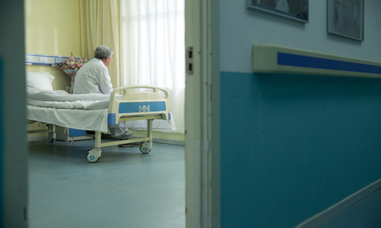 我国目前有近3亿老年人 中老年用品行业市场潜力分析