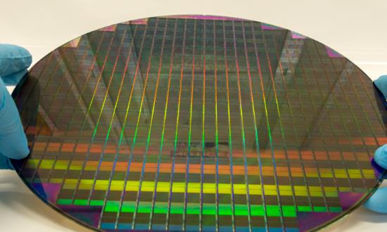 光电子器件的种类、原理及其应用解析