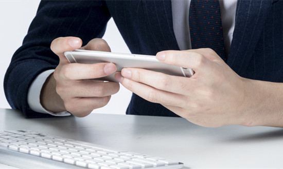 全球各地网民数量统计 移动互联网游戏行业发展情况分析