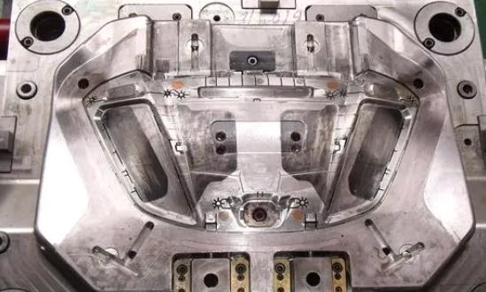 2024汽车模具行业产业链分析及前景、技术发展方向