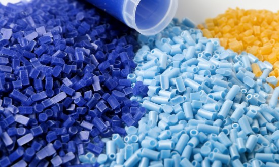 2024年中国塑料制品行业发展现状及重点企业的经营情况