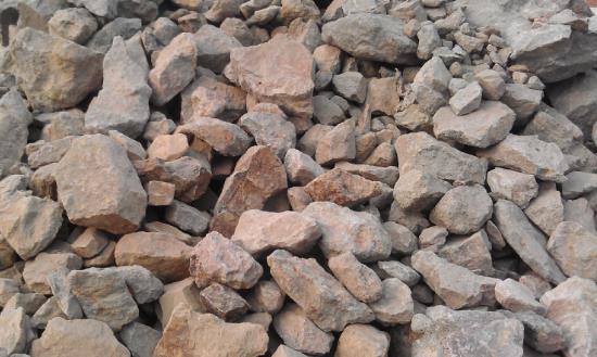 铝土矿行业发展研究：预计到2026年我国铝型材内需规模达2000万吨以上