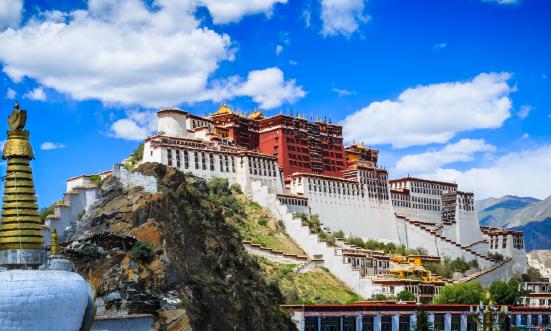 景区旅游市场深度全景调研报告：春节游国内景区门票订单同比增长超6成