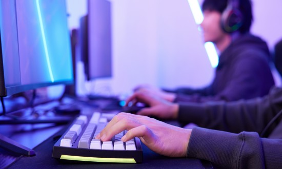 2024年电子竞技产业发展现状及竞争格局