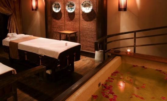 从目前的SPA行业发展趋势来看：未来SPA水疗行业将呈现井喷式发展