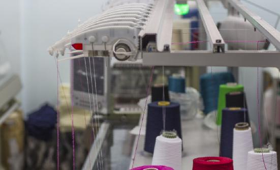 聚酯纤维行业调研分析：聚酯纤维行业龙头之间的竞争进一步加剧