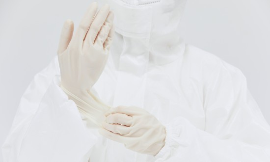 2024年中国新生儿护手套行业产业链的上下游结构及竞争格局