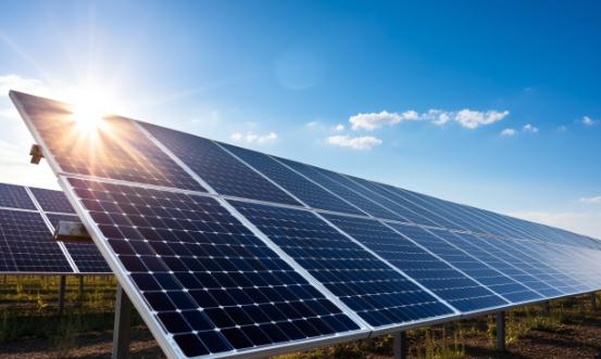 2024光伏能源行业发展现状及市场容量分析