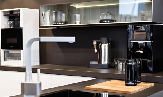 我国厨房电器产业现状分析：市场竞争格局呈现多元化、区域化的特征