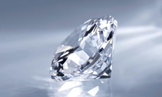 未来钻石产业现状及未来发展趋势分析：天然钻石产量会逐步下降  培育钻石产量正在不断提升