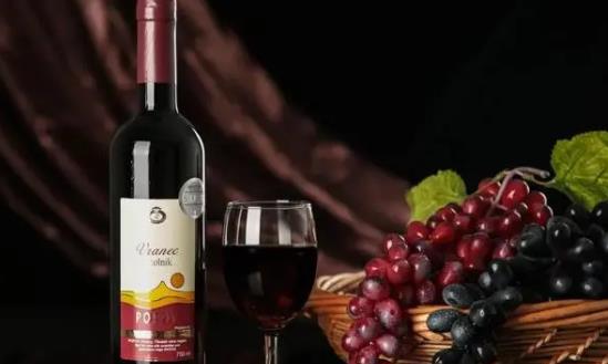 红酒产品入市调研报告：预计到2025年中国红酒市场规模将超400亿人民币