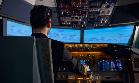 2024年航空培训行业的产业链上下游结构及发展趋势