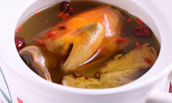 2024年药膳行业产业链的上下游结构及发展趋势